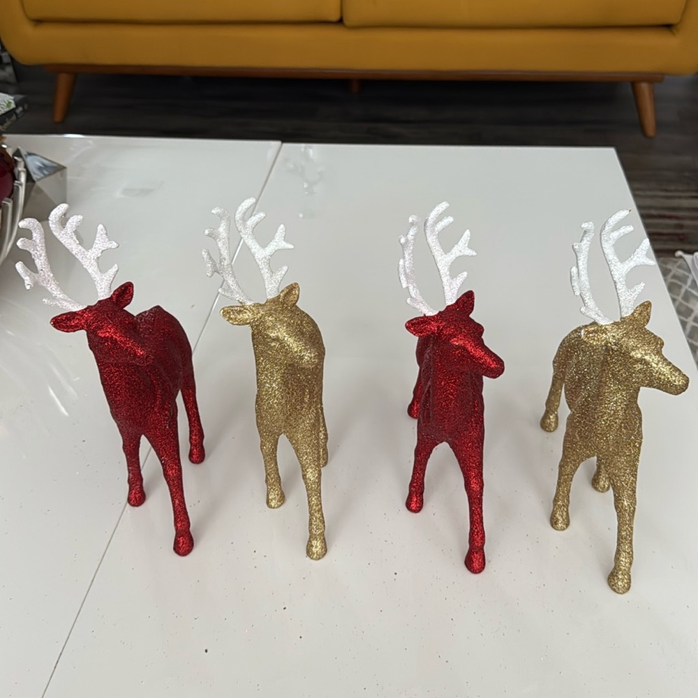 Set of 4 Reindeer